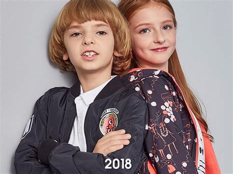 2018年春季网布运动童鞋,徐洁的设计--鞋业设计师网