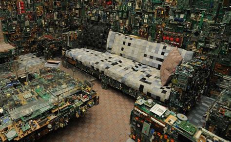 电子控：使用废弃电子产品打造华丽丽的家具 _家居频道_凤凰网