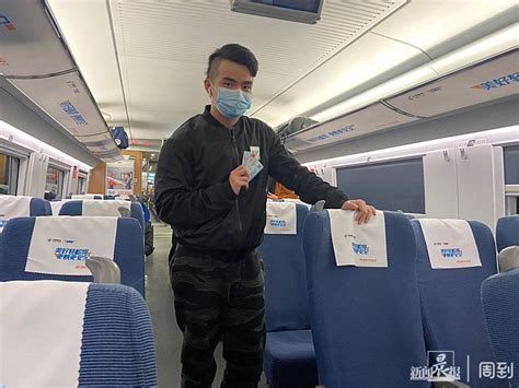 武汉回沪日记 | 他离汉前做了核酸检测，上海下车出示健康码，并会主动跟社区报备 - 周到上海
