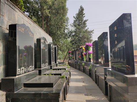 北京市墓地价格表在哪里？自然葬有什么好处？_惠买墓网