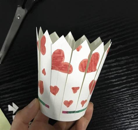 简单创意DIY 教你用纸杯制作漂亮有趣的纸灯笼╭★肉丁网