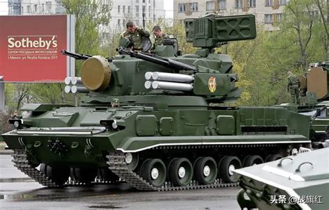 俄国防部：俄军的苏-25攻击机摧毁乌军位于红利曼方向的装甲装备 - 2024年1月1日, 俄罗斯卫星通讯社