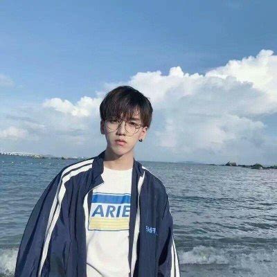 非主流海边男生头像