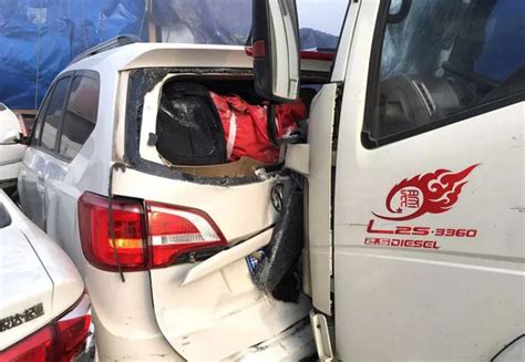 哈绥高速发生多车连环相撞事故 已致1人死亡-搜狐新闻