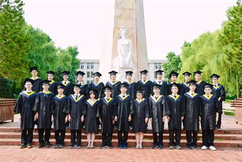 卢建军书记在西安交通大学2023届学生毕业典礼上的寄语-西安交通大学新闻网