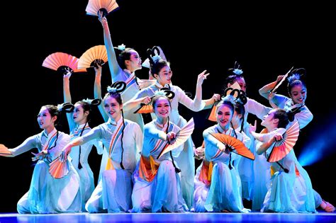 天津科技大学舞蹈节目《醉春风》在全国第六届大学生艺术展演中喜获一等奖（附视频）