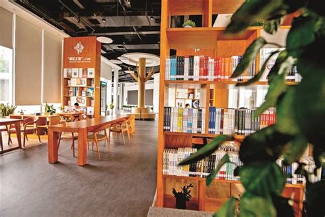 龙华区打造多元化阅读“圈层”，让书房融入市民生活-工作动态-龙华政府在线