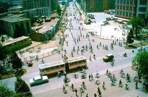 呼市|老照片：80年代的呼和浩特，值得珍藏的呼市旧影 呼市|中国|呼号|历史|