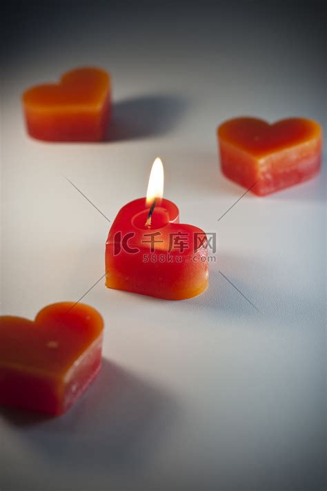 感恩教师节心形红蜡烛视频素材_红动网