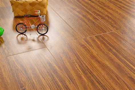 木地板石墨烯电热膜_木地板石墨烯电热膜地暖铺设方法