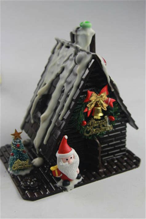 【番茄配方】圣诞巧克力屋——不用烤箱，做一栋属于自己的小房子_圣诞巧克力屋_我爱番茄美食的日志_美食天下