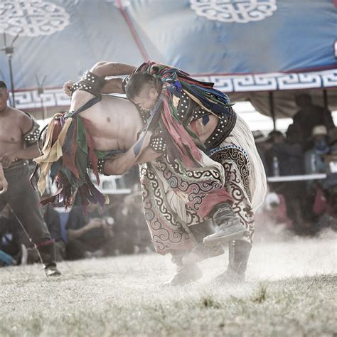 【蒙古族那达慕传统摔跤比赛摄影图片】纪实摄影_太平洋电脑网摄影部落