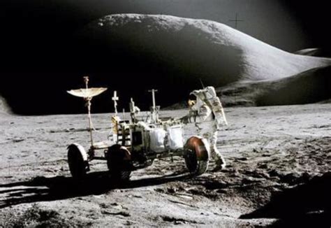 1969年7月20日人类登上月球 - 历史上的今天