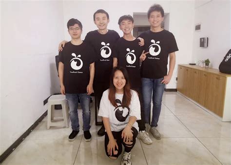 专访《戴森球计划》团队重庆柚子猫：小团队要学会“影分身”_凤凰网