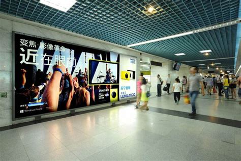 重庆品牌专列广告-品牌专列广告优势-地铁广告投放价格-道博文化