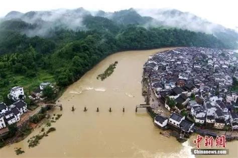 南方暴雨成灾 全国175条河流发生超警以上洪水 - 国内动态 - 华声新闻 - 华声在线