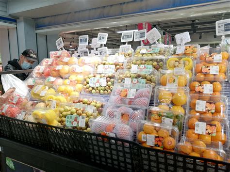 石景山区物美超市八角西街店蔬菜果品保障充足