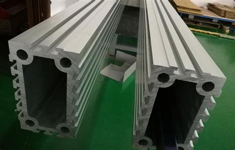 龙溪88断桥深灰色推拉窗现货成批出售_断热铝型材-广州铝材厂有限公司