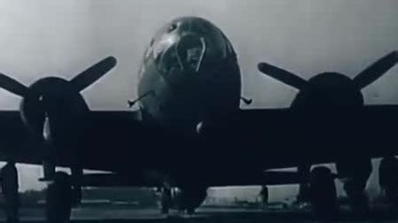 最成功的杰作，二战期间美国研发的战略轰炸机，B-29超级空中堡垒_凤凰网视频_凤凰网