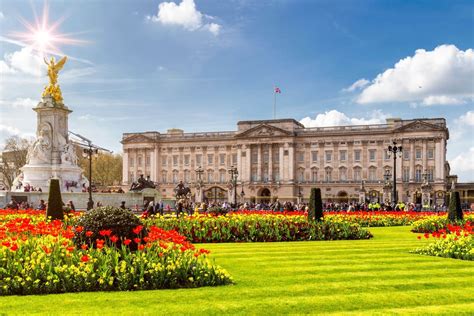 Buckingham Palace Photos: London Building - e-architect
