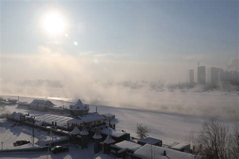 蒙古和西伯利亚地区，为什么会成为亚欧大陆冬季冷空气的策源地？|蒙古|西伯利亚|气温_新浪新闻