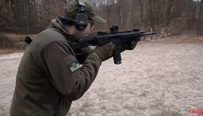 HK416 немецкая штурмовая винтовка