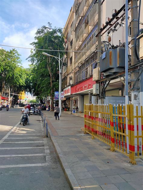 航拍海南海口钟楼海甸溪畔建筑,都市风光,建筑摄影,摄影素材,汇图网www.huitu.com