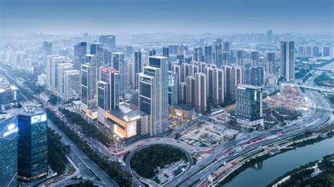 龙华今年首批重点产业重大民生项目集中开工 总投资331亿元_龙华网_百万龙华人的网上家园