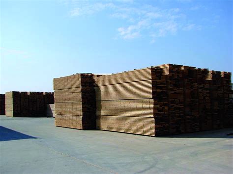 木材加工厂工作现场高清图片下载-正版图片600165164-摄图网