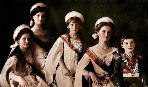 末代沙皇全家珍贵照：儿子帅气四个女儿美丽动人，图8是枪决现场