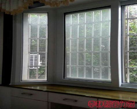三层真空隔音玻璃窗-上海季静隔音门窗装饰工程有限公司