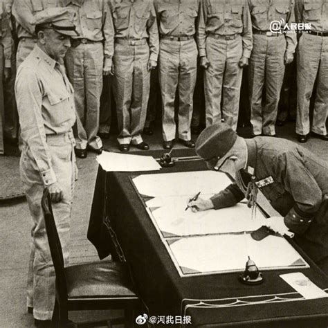 76年前的今天，日本签署投降书_手机新浪网