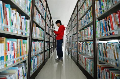 黑龙江日报：这所大学图书馆的举动让3万册旧书变成宝藏