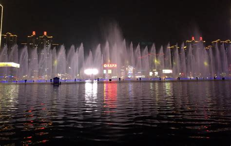 2023开元湖音乐喷泉游玩攻略,第一次看挺震撼的 但是家附... 【去哪儿攻略】