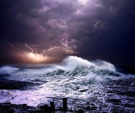 暴风雨来临的海面图片免费下载_红动中国