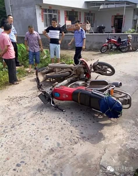 世界最可怕的摩托车碰撞事故摩托车野蛮事故汇编视频 _网络排行榜