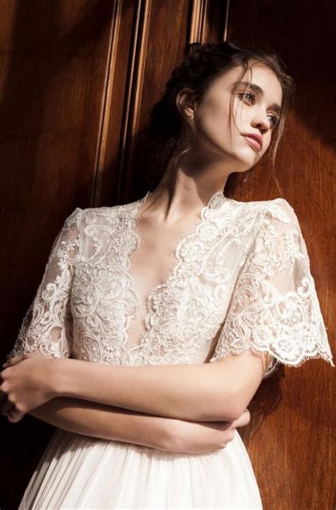 Top 10 Gorgeous Wedding Dresses With Long Sleeves For 2018 Trends ...