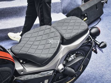 长江海南新品发布会，长江700挎子潮色定制版和神秘新品亮相 - 摩托车二手网