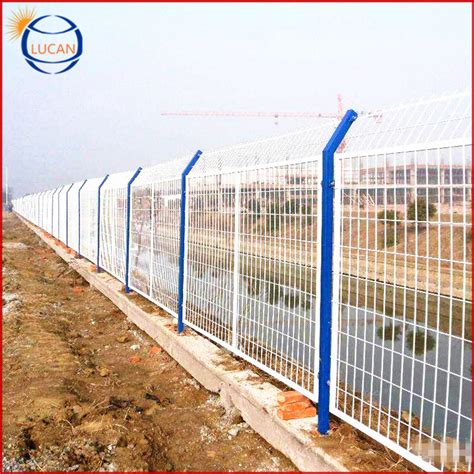 批发监狱护栏网Y型柱隔离栅机场防护网防爬围栏看守所钢网围墙厂-阿里巴巴
