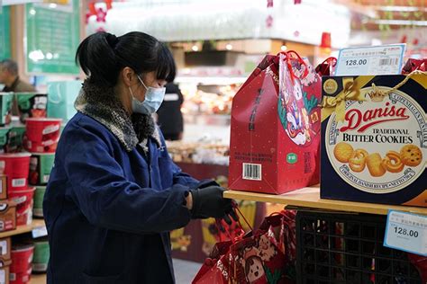 特产烤鸭 礼盒包装 产品齐全 货源充足 批发零售 兴宇翔