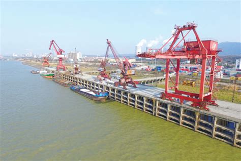 2017年安徽铜陵港完成吞吐量1.11亿吨 同比增长0.8%-中国质量新闻网