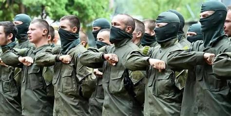 俄罗斯强硬派在行动！全俄军官大会：收复乌克兰，和西方决一死战_凤凰网视频_凤凰网