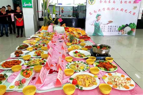 “食尚东南，喜迎校庆”美食节为全校师生奉上美味大餐