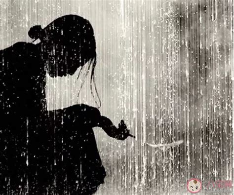 在雨中撑伞你的情侣高清图片下载-正版图片502121988-摄图网