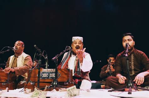 How to experience qawwali at Hazrat Nizamuddin | Condé Nast Traveller India