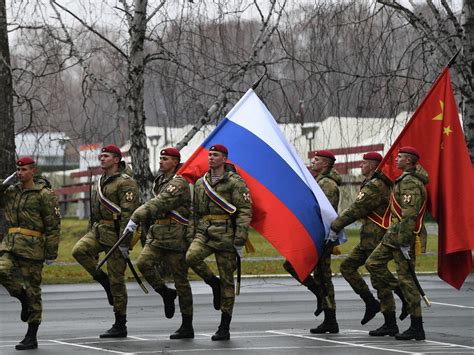 军事专家：中俄联合演习地域正在拓展 演习内容只会越来越丰富 - 2019年10月21日, 俄罗斯卫星通讯社