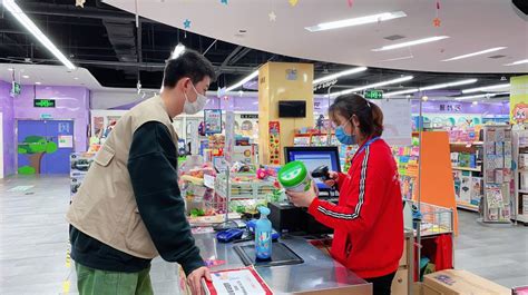 武汉重启首日，苏宁单天线上订单增长110.82％_联商网