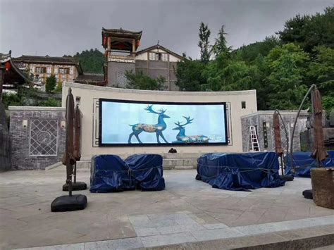 甘孜州县城某公园广告显示设施_西安科锐晶丰科技有限公司