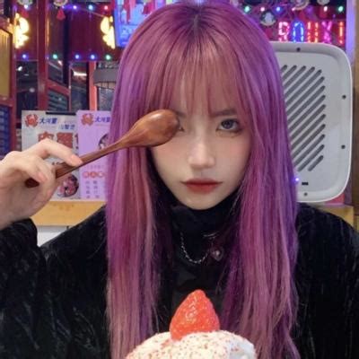 头像慵懒甜美女生