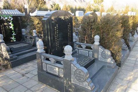 长安园公墓艺术家族墓-北京实盛原公墓官网